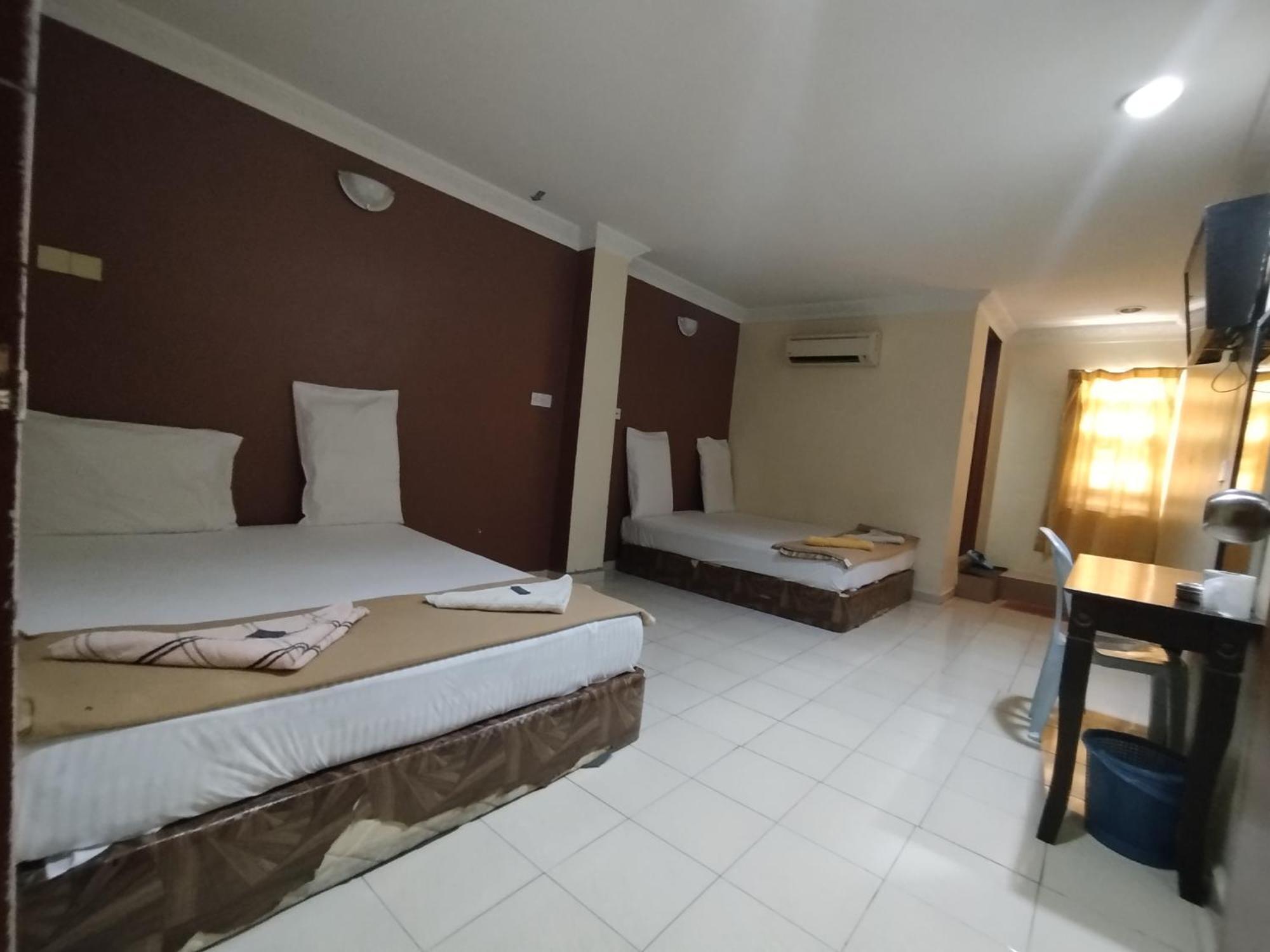 Sentosa Villa Hotel Klang Eksteriør billede