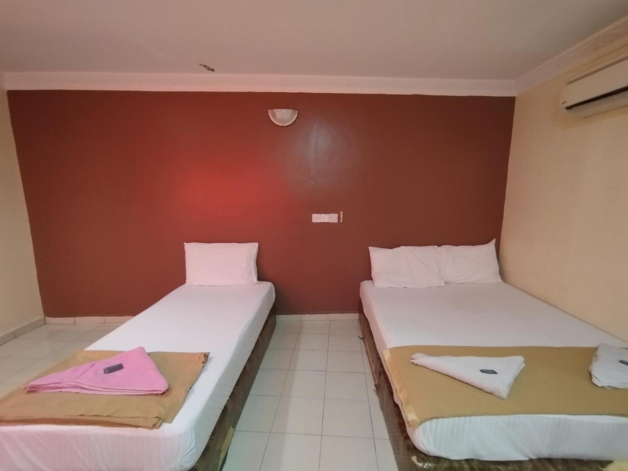Sentosa Villa Hotel Klang Eksteriør billede